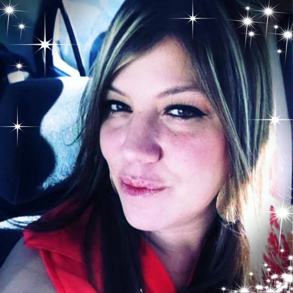 Meet your Posher, Cynthia settle - Picture 1 of 1